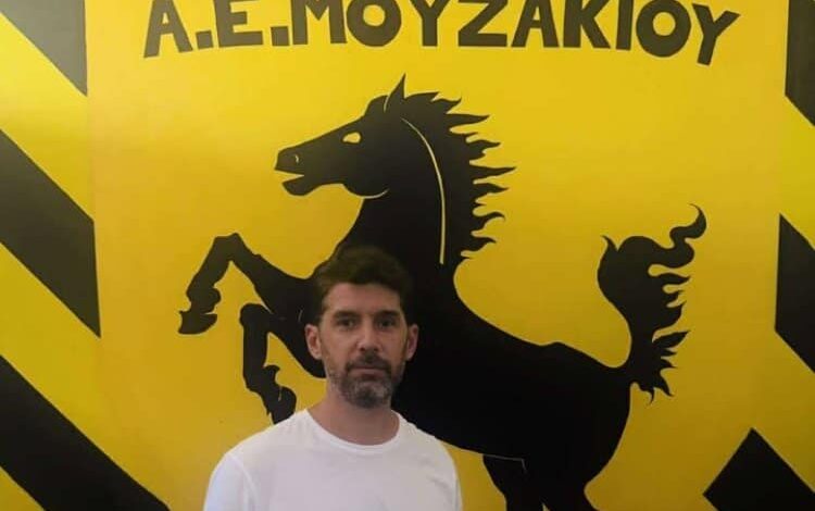 Παρελθόν-ο-Στέφανος-Ψύχος-από-το-Μουζάκι