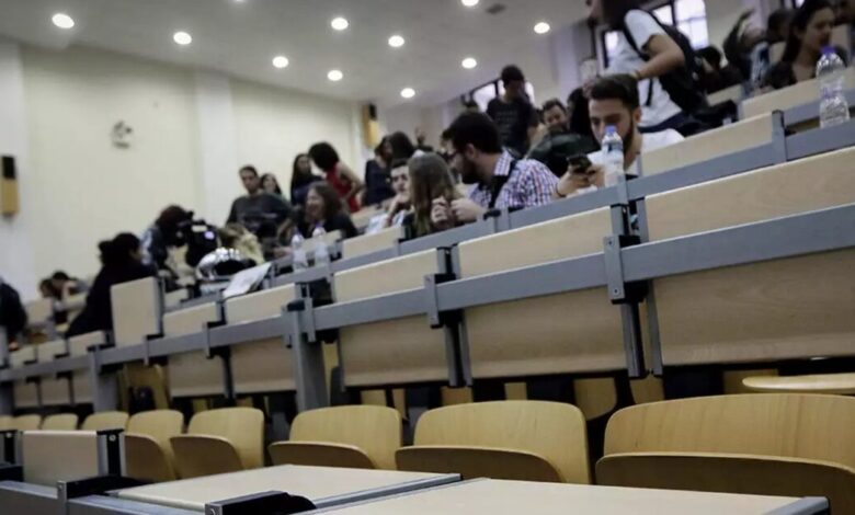 Τι-προβλέπει-το-πειθαρχικό-δίκαιο-των-φοιτητών-στα-ΑΕΙ:-Διαγραφή-σε-περίπτωση-καταδίκης-και-παρακολούθηση-πειθαρχικών-υποθέσεων
