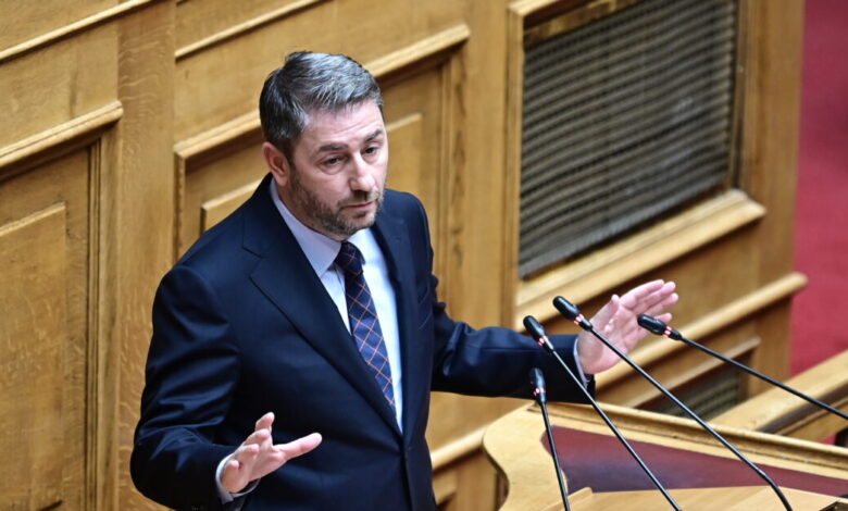 ΠΑΣΟΚ:-Ο-Νίκος-Ανδρουλάκης-στρέφεται-στα-παλιά-στελέχη-για-να-αντιμετωπίσει-τον-Αλέξη-Τσίπρα