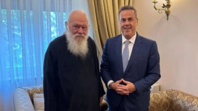 Αρχιεπίσκοπος-Ιερώνυμος:-Συνάντηση-με-τον-Σταύρο-Παπασταύρου-–-«Σπουδαίο-το-έργο-του-Μακαριότατου»