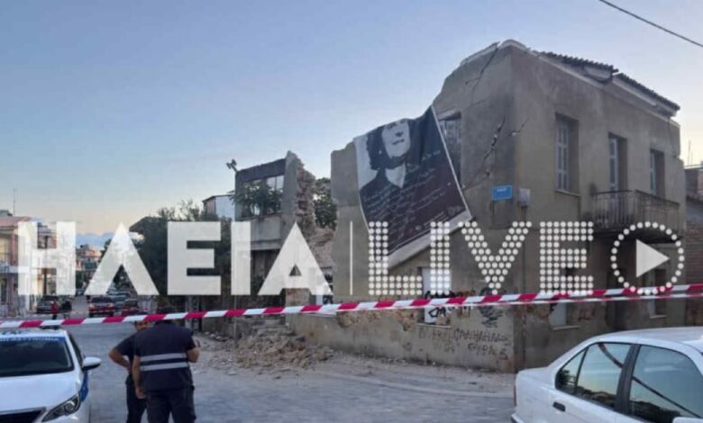 Πύργος:-Κατέρρευσε-κτίριο-σε-πλατεία-–-Ζημιές-σε-τρία-οχήματα