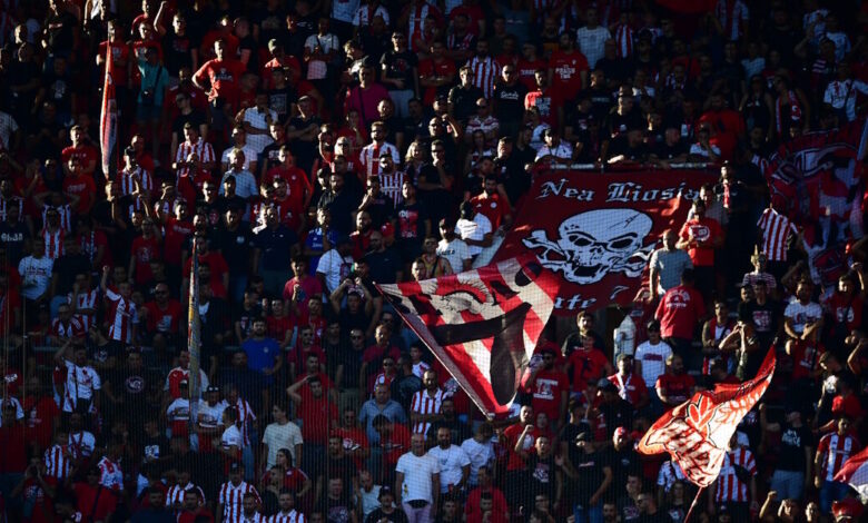 ΑΕΛ-novibet-–-Ολυμπιακός:-sold-out-τα-ερυθρόλευκα-εισιτήρια-για-το-ματς-στη-Λάρισα