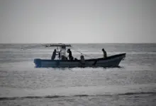 Νέο-πλήγμα-των-ΗΠΑ-σε-σκάφος-ανοιχτά-της-Βενεζουέλας-Παραιτείται-ο-αρμόδιος-για-τις-επιχειρήσεις-ναύαρχος