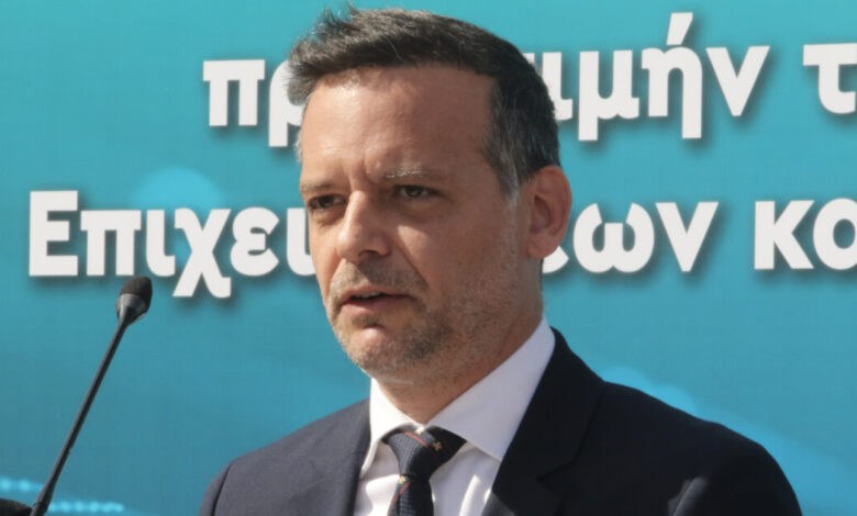 Χάρης-Δούκας:-«Διάλογο-και-με-το-κόμμα-Τσίπρα»-–-Αιχμές-για-την-επιλογή-των-προσυνεδριακών-ομάδων