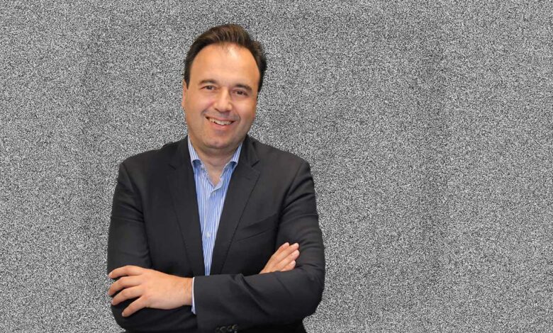 Με-22-εκ.-ευρώ-ο-Παπαστεργίου-διώχνει-τα-χιόνια-από-την-tv