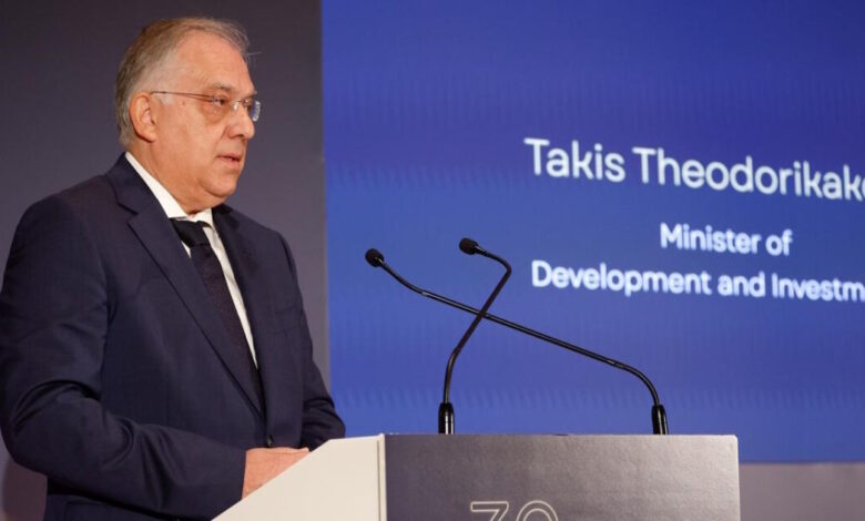 Θεοδωρικάκος:-Έλεγχοι-στην-αγορά-για-μειώσεις-τιμών-και-δημιουργία-νέας-Ανεξάρτητης-Αρχής