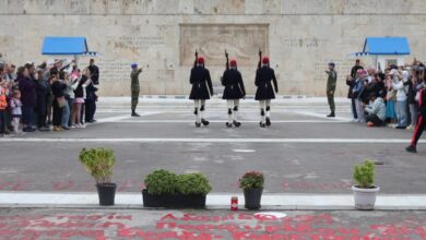 Μνημείο-Άγνωστου-Στρατιώτη:-Ο-καθαρισμός-και-η-συντήρηση-στο-υπουργείο-Εθνικής-Άμυνας-–-Αναλυτικά-η-τροπολογία