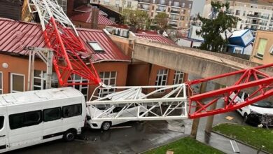 Ένας-νεκρός-και-αρκετοί-τραυματίες-από-ανεμοστρόβιλο-βόρεια-του-Παρισιού