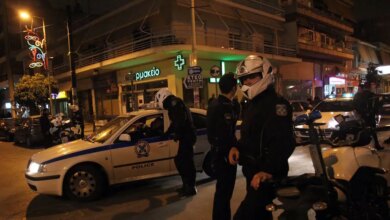 Άγρια-συμπλοκή-στον-Νέο-Κόσμο:-Οδηγός-φορτηγού-τραυμάτισε-με-μαχαίρι-3-συναδέλφους-του-–-5-συλλήψεις