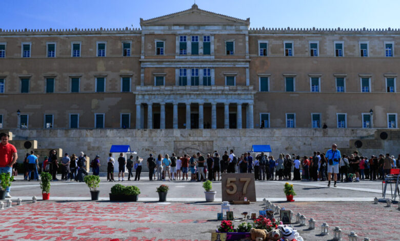 Το-ΠΑΣΟΚ-κατέθεσε-αίτηση-αντισυνταγματικότητας-για-την-τροπολογία-του-Μνημείου-Αγνώστου-Στρατιώτη