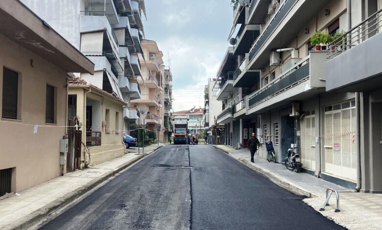 Άσφαλτος-και-στην-οδό-Κανάρη-από-τον-Δήμο-Τρικκαίων