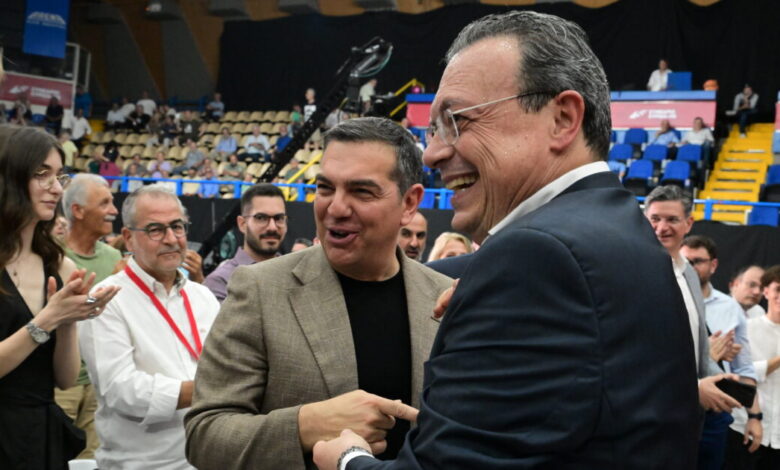 ΣΥΡΙΖΑ:-Συντριπτικό-«ναι»-στην-πρόταση-Φάμελλου-για-συμπόρευση-του-ΣΥΡΙΖΑ-με-τον-Τσίπρα-–-Υπέρ-και-ο-Παππάς,-«διάσπαση»-λέει-ο-Πολάκης