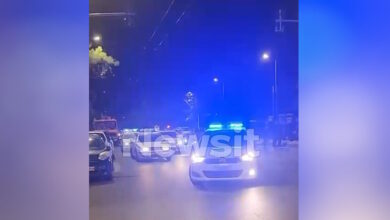 Καλλιθέα:-Βίντεο-ντοκουμέντο-από-τη-σύλληψη-του-50χρονου-που-επιτέθηκε-με-μαχαίρι-και-τραυμάτισε-αστυνομικό