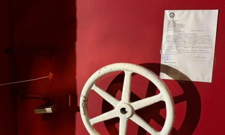 Γκάζι:-Σφραγίστηκε-το-κλαμπ-έξω-από-το-οποίο-κατέρρευσε-και-πέθανε-η-16χρονη