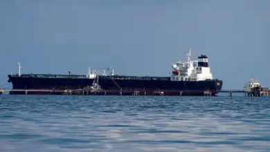 Έπεσαν-υπογραφές-για-chevron-–-helleniq-energy:-Αρχίζουν-οι-έρευνες-στα-4-«οικόπεδα»-Κρήτης-και-Πελοποννήσου