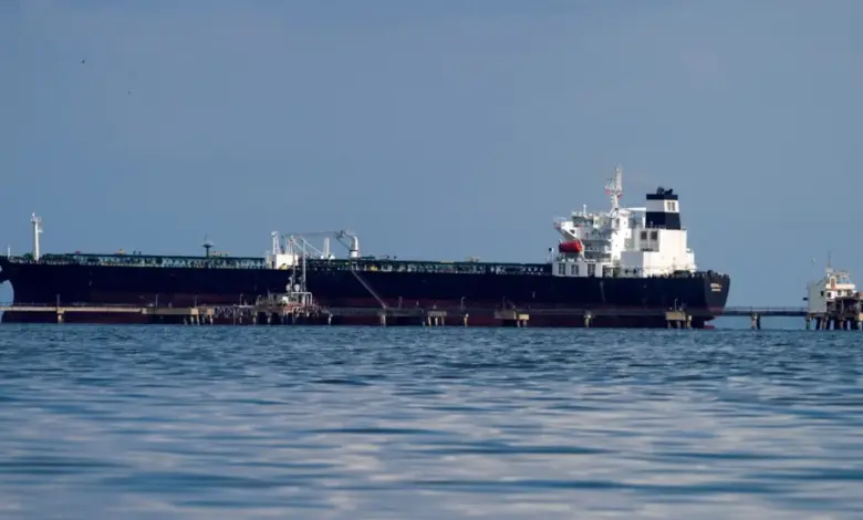 Έπεσαν-υπογραφές-για-chevron-–-helleniq-energy:-Αρχίζουν-οι-έρευνες-στα-4-«οικόπεδα»-Κρήτης-και-Πελοποννήσου