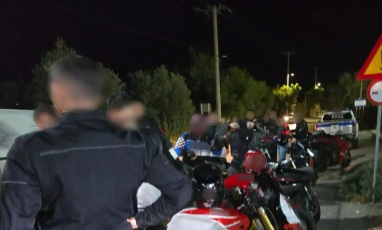 Μέγαρα:-Έφοδος-της-αστυνομίας-σε-παράνομους-αγώνες-μηχανών-–-Το-διαδικτυακό-κάλεσμα-και-τα-πρόστιμα