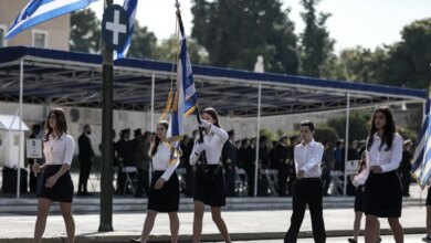 Καιρός-28ης-Οκτωβρίου:-Με-ήλιο-και-μικρή-πτώση-της-θερμοκρασίας-οι-παρελάσεις-–-Πού-θα-βρέξει