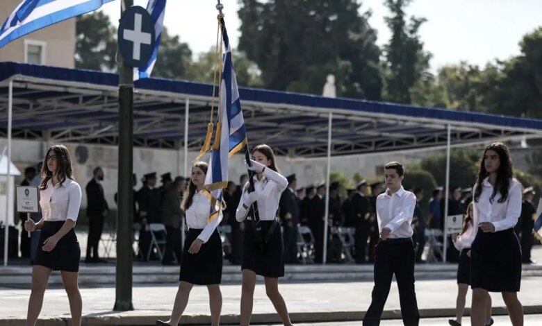 Καιρός-28ης-Οκτωβρίου:-Με-ήλιο-και-μικρή-πτώση-της-θερμοκρασίας-οι-παρελάσεις-–-Πού-θα-βρέξει