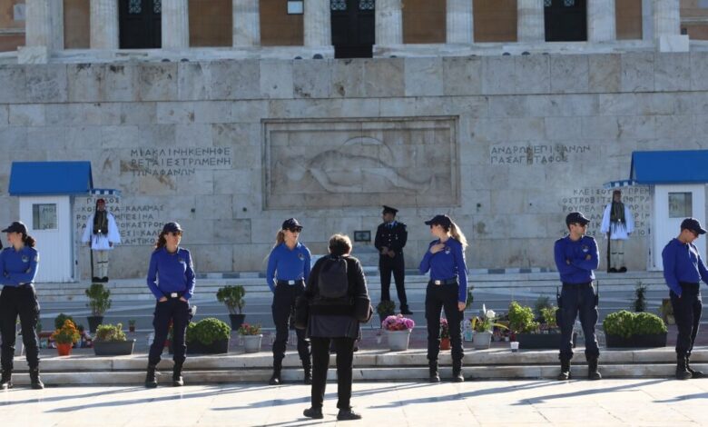 28η-Οκτωβρίου-2025:-Τα-μέτρα-για-την-παρέλαση-–-Τεστ-για-την-ΕΛΑΣ-ο-νέος-νόμος-για-το-μνημείο-του-Αγνώστου-Στρατιώτη