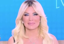Κατερίνα-Καινούργιου:-«Ανυπομονώ-όταν-γίνω-μανούλα-να-καμαρώνω-το-παιδάκι-μου-όταν-λέει-το-ποίημα-στις-εθνικές-εορτές»