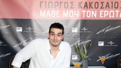 Γιώργος-Κακοσαίος:-«Η-μητέρα-μου-έρχεται,-μου-φτιάχνει-το-καμαρίνι,-βλέπει-τι-χρειάζομαι,-και-μου-τα-φέρνει-όλα»
