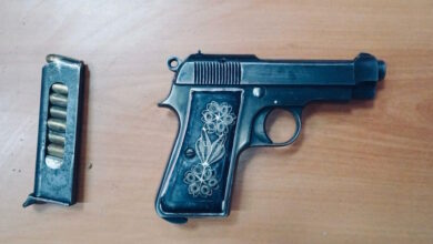 Φυλακές-Κορυδαλλού:-Το-πιστόλι-με-τον-γεμιστήρα-και-τις-8-σφαίρες-που-βρέθηκε-θαμμένο-στο-προαύλιο