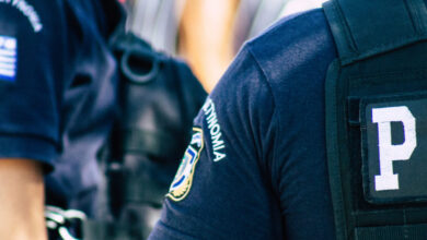 Σώματα-Ασφαλείας:-Μέση-αύξηση-μισθών-111-ευρώ-το-μήνα-για-76.000-στελέχη-–-Αναδρομικά-από-1η-Οκτωβρίου-2025