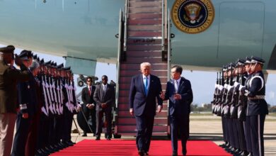 Στη-Νότια-Κορέα-ο-Ντόναλντ-Τραμπ-με-«υποδοχή»-πυραύλων-κρουζ-από-την-Πιονγκγιάνγκ