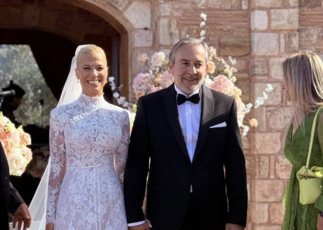 Ενώθηκαν-με-τα-δεσμά-του-γάμου-Δημήτρης-Μπαταγιάννης-και-Μαρία-Καραγιώργου