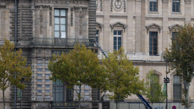 Μουσείο-του-Λούβρου:-Οι-δύο-συλληφθέντες-για-τη-θεαματική-κλοπή-«παραδέχθηκαν-μερικώς»-τη-συμμετοχή-τους-–-Παραμένουν-άφαντα-τα-κοσμήματα