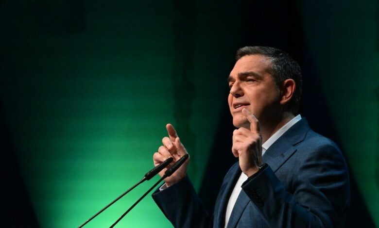 Με-2-παρουσιάσεις-και-«αέρα»-νέου-κόμματος-ο-Αλέξης-Τσίπρας-μας-συστήνει-την-«Ιθάκη»-του