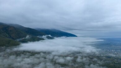 Καιρός-σήμερα:-Γκρίζος-ο-ουρανός-σε-όλη-την-Ελλάδα-–-Χωρίς-βροχές,-με-θερμοκρασία-που-αγγίζει-τους-23-βαθμούς