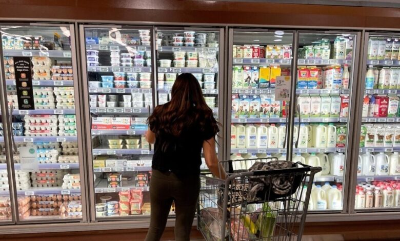 Τα-7+1-μέτρα-κατά-της-ακρίβειας-στο-λιανεμπόριο:-Σφίγγουν-οι-έλεγχοι,-αυξάνονται-τα-πρόστιμα