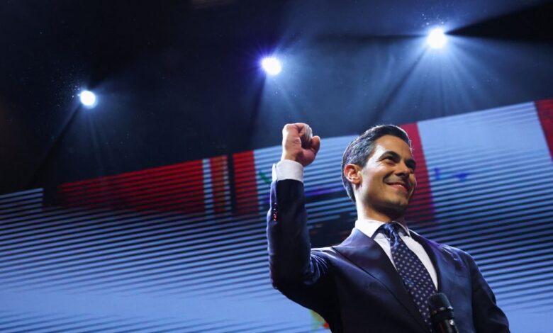 Η-απίθανη-πολιτική-άνοδος-του-Ρομπ-Γέτεν:-Το-«Ρομπότ»-και-σπασίκλας-που-μπορεί-να-γίνει-ο-πρώτος-ανοιχτά-γκέι-πρωθυπουργός-της-Ολλανδίας