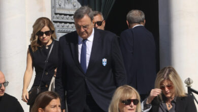 Κηδεία-Λάμπη-Νικολάου:-Το-«τελευταίο-αντίο»-στον-πρώην-πρόεδρο-της-Ελληνικής-Ολυμπιακής-Επιτροπής