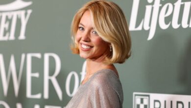 Η-Σίντνεϊ-Σουίνι-για-την-εμφάνιση-με-διάφανο-φόρεμα-χωρίς-σουτιέν:-«Η-δύναμη-των-γυναικών»