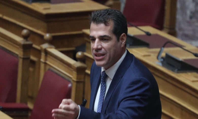 Επική-ατάκα-Πλεύρη-για-Κωνσταντοπούλου:-«Και-για-αναπαραγωγή-πέστροφας-να-μιλούσαμε-θα-πήγαινε-κόντρα»