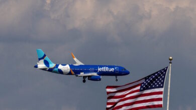 Τραυματίστηκαν-επιβάτες-πτήσης-της-jetblue-airways-–-Οι-πιλότοι-έκαναν-αναγκαστική-προσγείωση-στη-Φλόριντα