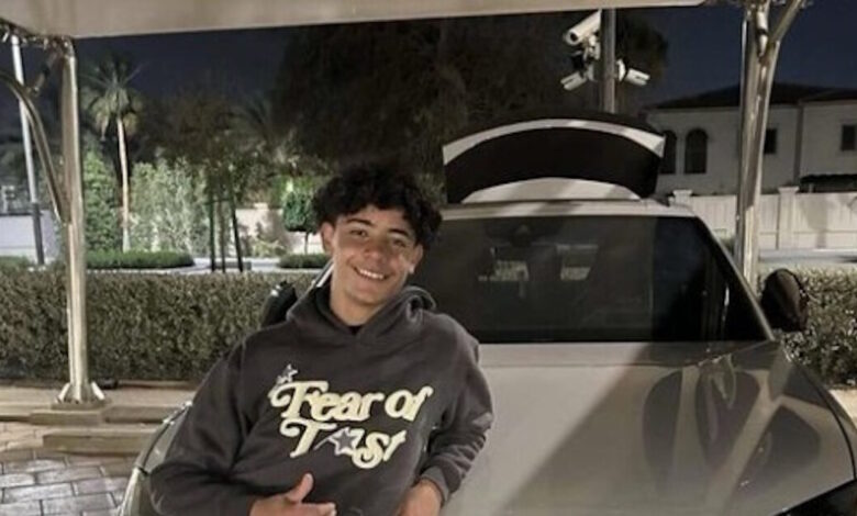 Ο-γιος-του-Κριστιάνο-Ρονάλντο-απέκτησε-την-πρώτη-του-lamborghini-στα-15-του