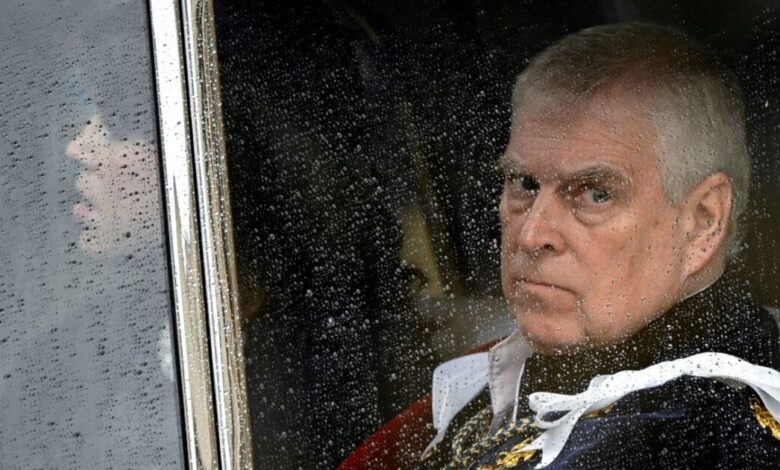 Πρίγκιπας-Άντριου:-Το-μέλλον-του-μετά-το-«ξήλωμα»-–-Μόνο-οι-κόρες-του-Βεατρίκη-και-Ευγενία-του-απέμειναν,-καμπανάκι-σε-Χάρι-και-Μέγκαν