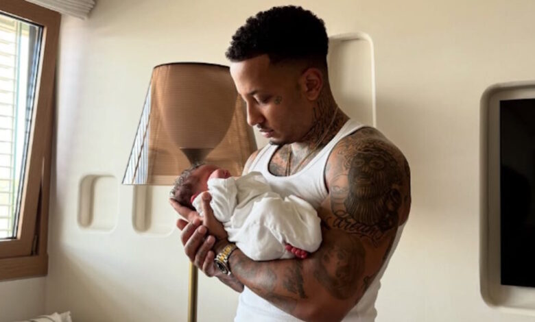 Άννα-Θεοδωρίδη-για-light:-«Είναι-φανταστικός-μπαμπάς,-είμαστε-τέλεια-στη-σχέση-μας»