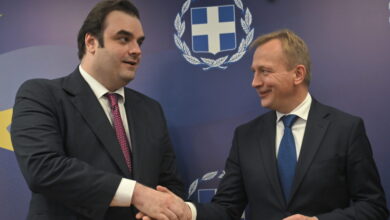 Πιερρακάκης-–-Σεραφίν:-Στο-τραπέζι-οι-ευρωπαϊκές-επενδύσεις-σε-άμυνα,-καινοτομία-και-ενέργεια