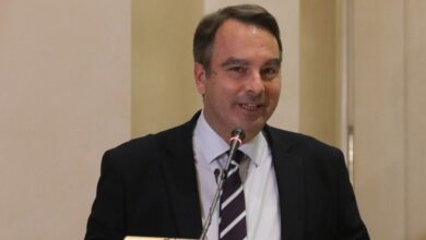 Ο-βουλευτής-Θανάσης-Παπαθανάσης-έπεσε-θύμα-απάτης-με-ψεύτικο-προφίλ-στο-facebook-–-«Προσοχή,-μη-δώσετε-χρήματα»