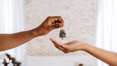 Κλειδώνει-το-μητρώο-ενοικίων-–-Στο-τραπέζι-τριετής-απαλλαγή-φόρων-για-2η-ευκαιρία-σε-εποχικά-απασχολούμενους