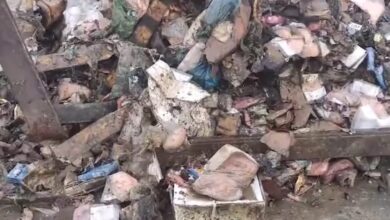 Κέρκυρα:-Υγειονομική-βόμβα-από-τα-σαπισμένα-τρόφιμα-επιχείρησης-που-κάηκε-ολοσχερώς-–-Κίνδυνος-να-κατακλύσουν-ποντίκια-την-περιοχή