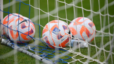 super-league:-Με-Άρη-στο-Φάληρο-ο-Ολυμπιακός,-στο-Πανθεσσαλικό-με-Βόλο-ο-Παναθηναϊκός