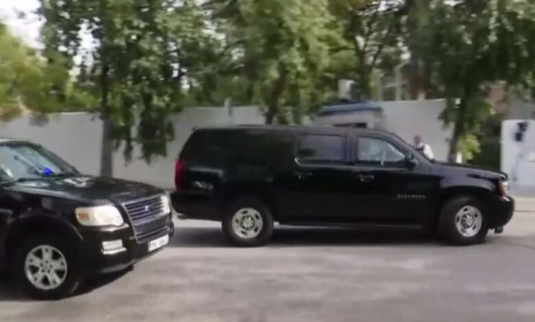 Έφτασε-στην-Αθήνα-η-Κίμπερλι-Γκιλφόιλ