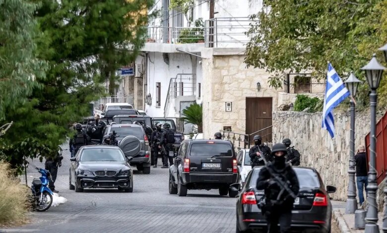 Δύσκολη-νύχτα-στα-Βορίζια-μετά-τη-βεντέτα-με-τους-δύο-νεκρούς:-Ώρες-αγωνίας-και-φόβοι-για-αντίποινα-–-Αναζητούνται-3-άτομα