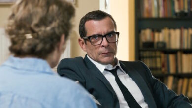 Ο-δικαστής-–-επόμενα-επεισόδια:-Ο-Πέτρος-Δημητρίου-βλέπει-τη-ζωή-του-να-διαλύεται,-όταν-ο-γιος-του-χτυπά-και-εγκαταλείπει-έναν-νεαρό